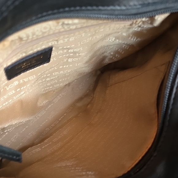 Margot Black Leather Crossbody Bag and Wallet Set - Picture 4 of 7